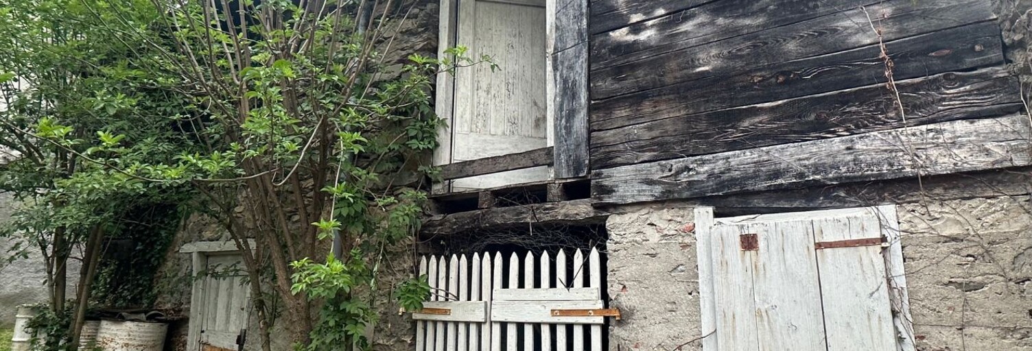 Maison 1 Pièce 50 m² à vendre à Tarascon-sur-Ariège (09400)