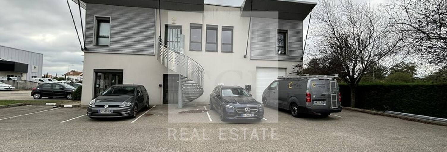 Bureau  241 m² à louer à Saint-Priest (69800)