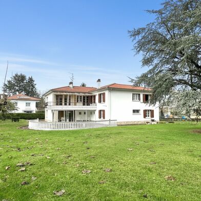 Maison 7 pièces 298000 €