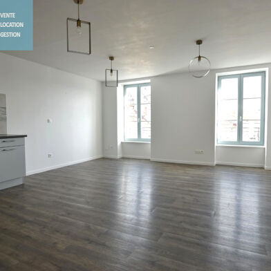 Appartement 4 pièces 600 €