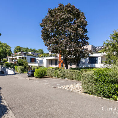 Appartement 3 pièces 296800 €