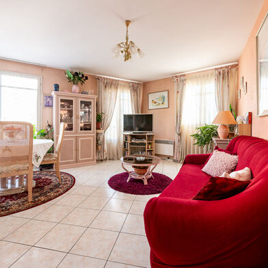 Appartement 2 pièces 235000 €