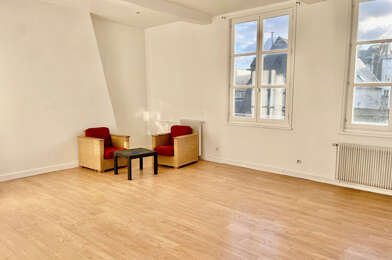 Appartement 4 pièces 363900 €