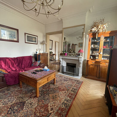 Maison 8 pièces 499000 €