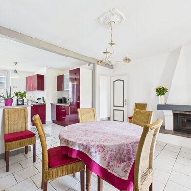 Maison 5 pièces 243800 €