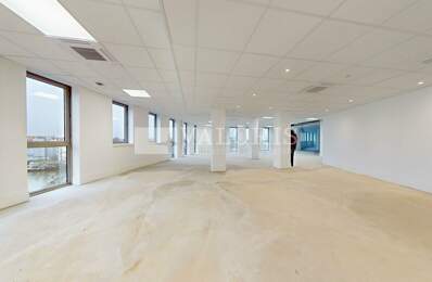 BUREAUX à LOUER — photo du bien