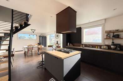 Maison 5 pièces 364900 €