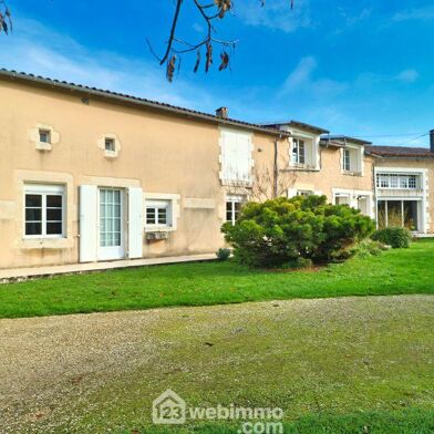 Maison 8 pièces 238700 €