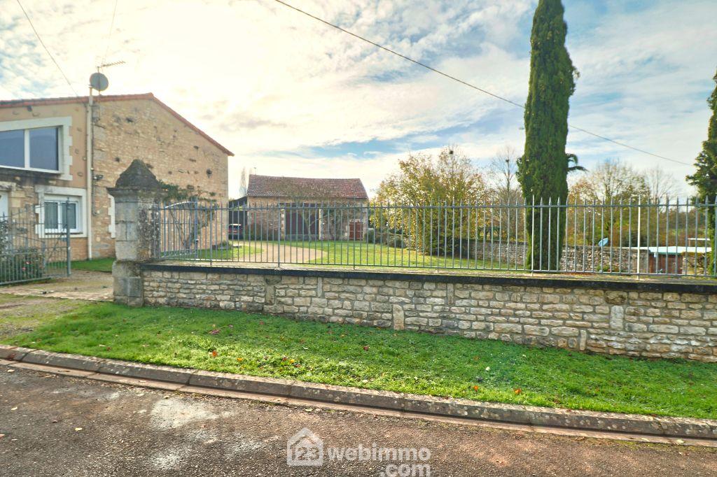 Photo Longère - 240.62m² - Val-de-Comporté image 2/4