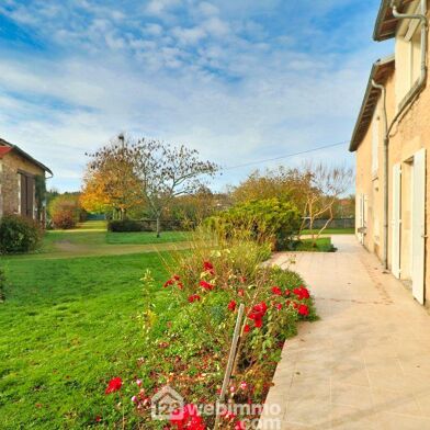 Maison 8 pièces 238700 €