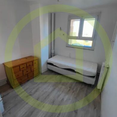 Appartement 5 pièces 211000 €