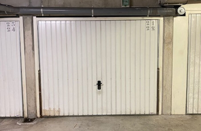GARAGE CATALANS 7o — photo 3