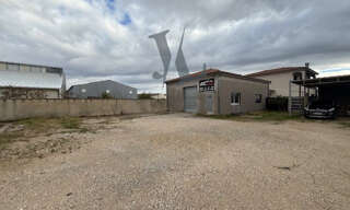Local industriel  100 m² à vendre à Portes-lès-Valence (26800)