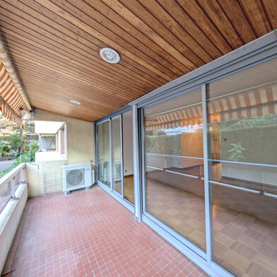 Appartement 3 pièces 1650 €