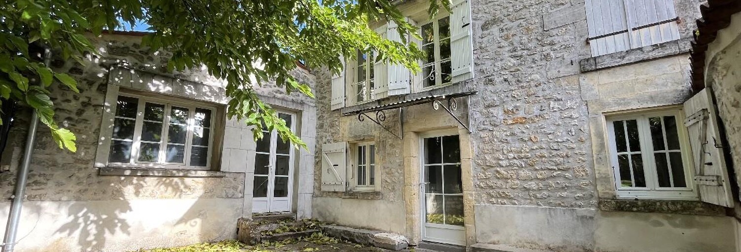 Maison 2 Pièces 73 m² à vendre à Val-de-Cognac (16370)