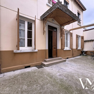 Appartement 4 pièces 215000 €