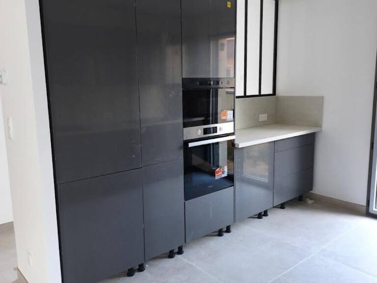MAISON NEUVE T6 CENTRE SOLAIZE — photo 1