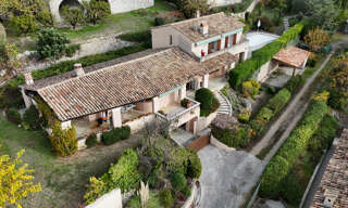 Maison 5 Pièces 189 m² à vendre à Saint-Jeannet (06640)