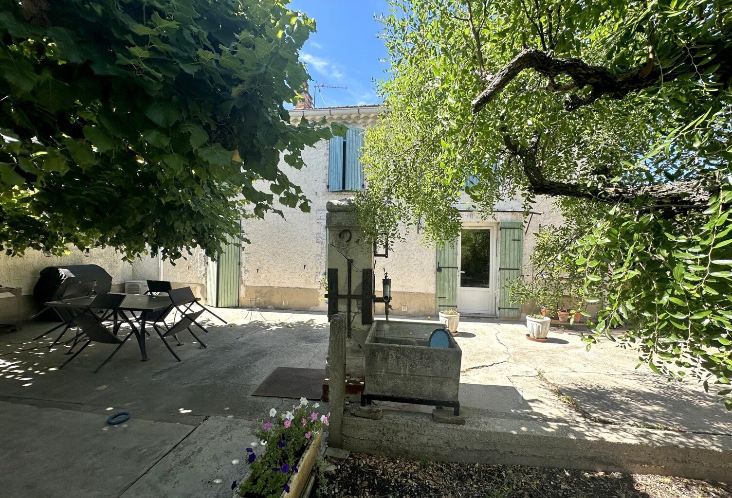 Sur Le PONTET (84), Quartier Calme Maison de 114 m² sur un terrain clos et arboré de 792  m² — photo 1