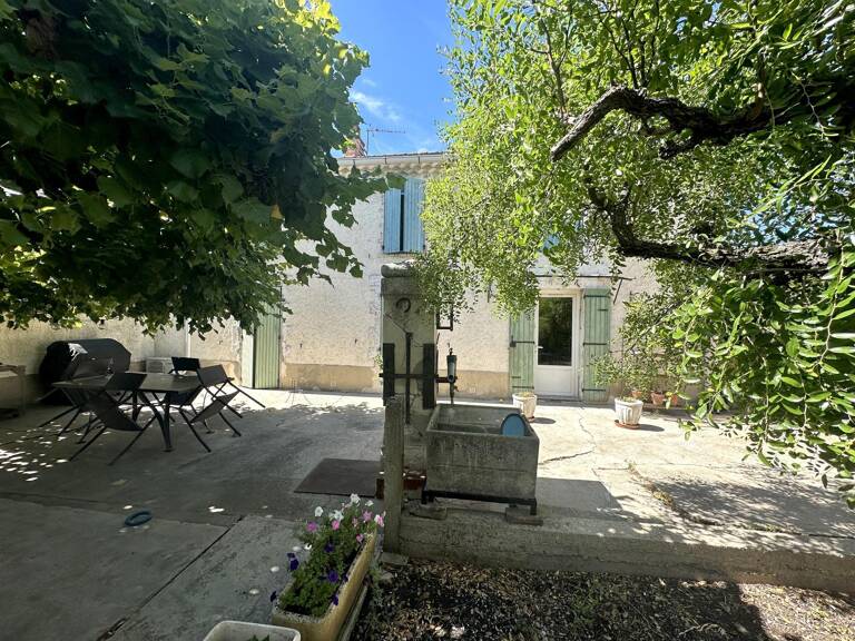 Sur Le PONTET (84), Quartier Calme Maison de 114 m² sur un terrain clos et arboré de 792  m² — photo 1