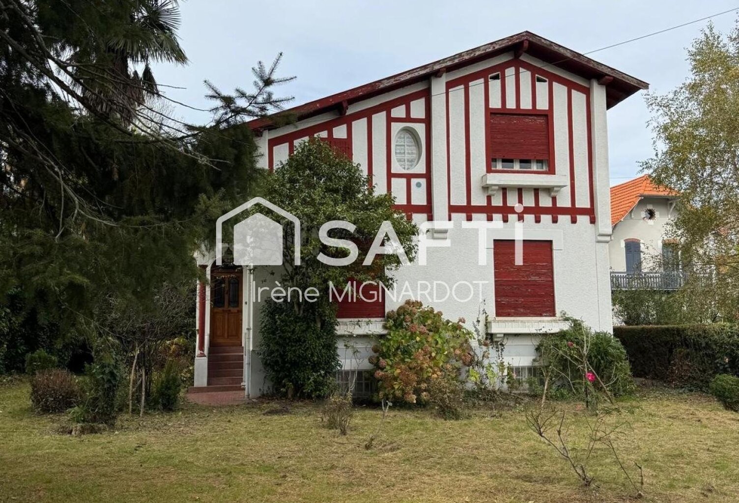Rare à la vente — photo 1