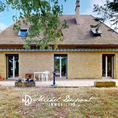 Maison 8 pièces 397000 €