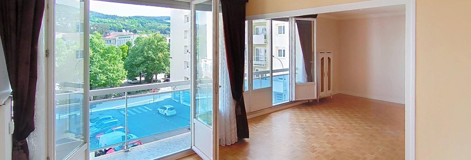 Appartement 5 Pièces 102 m² à vendre à Le Chambon-Feugerolles (42500)