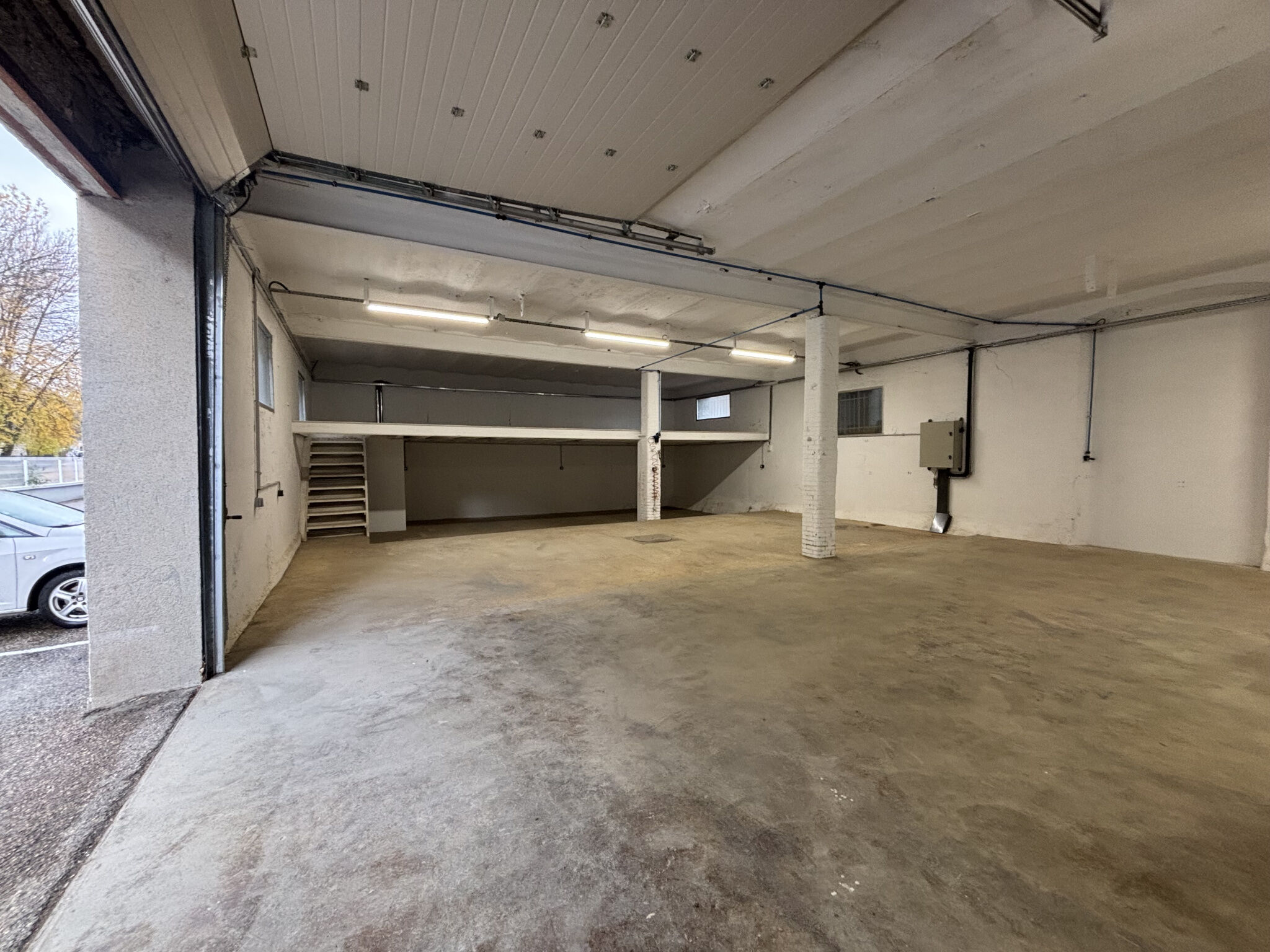 Local commercial  à louer Sassenage 38360