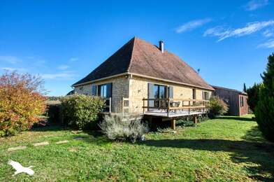 Maison 8 pièces 378999 €