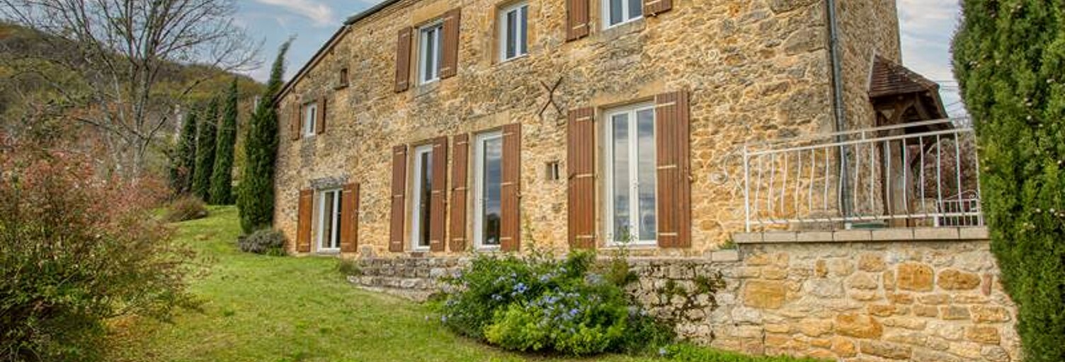 Maison 7 Pièces 122 m² à vendre à Carlux (24370)