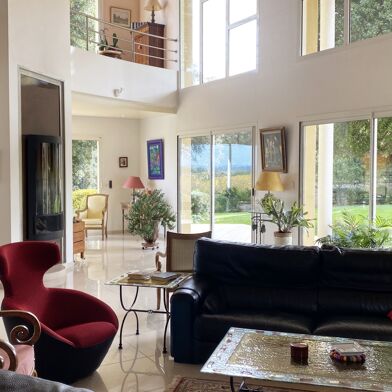 Maison 7 pièces 920000 €