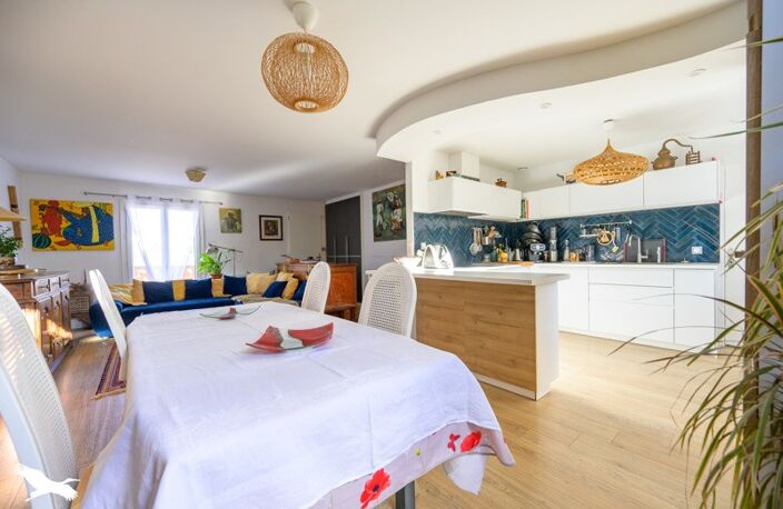 Vente maison 6 pièces 165 m² Périgny (17180) — photo 2