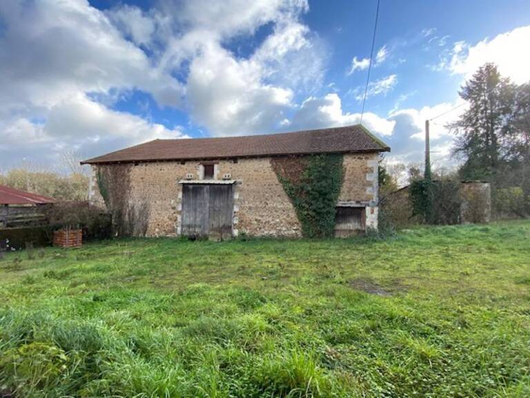 Grange de 2 pièces principales — photo 1