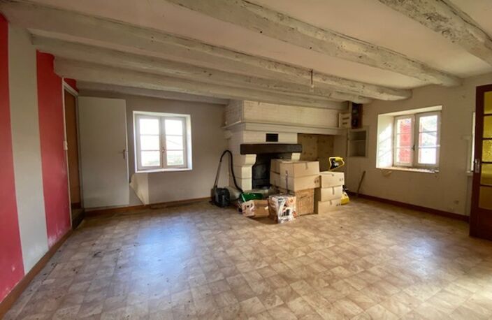 Maison en pierre de 4 pièces principales — photo 2