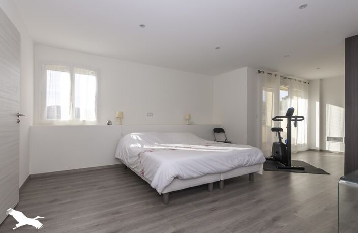Villa de 5 pièces principales — photo 2