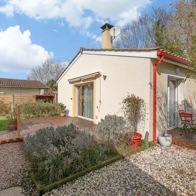 Maison 5 pièces 399500 €