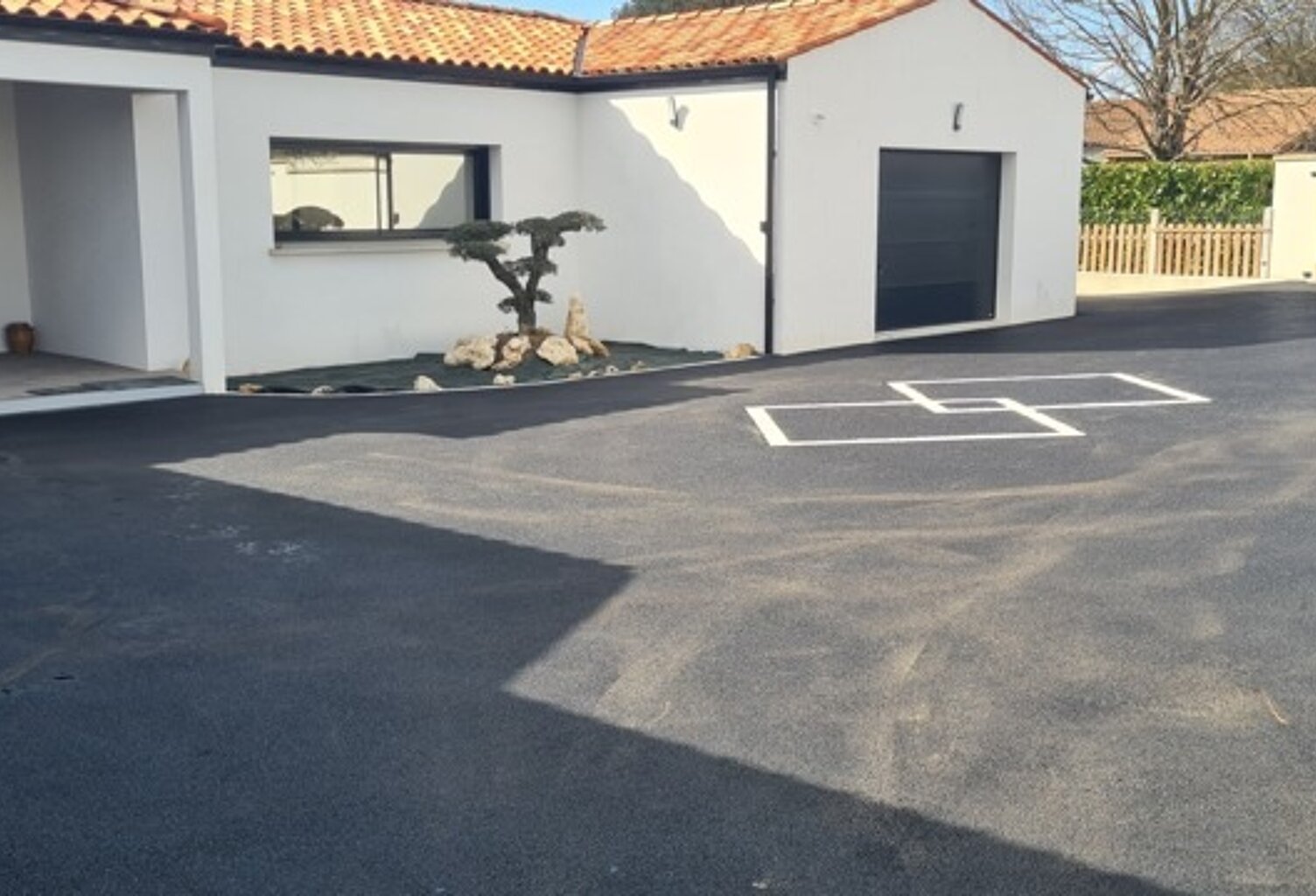 Contemporaine de 6 pièces principales — photo 1