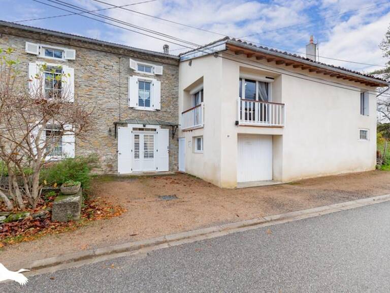 Maison en pierre de 9 pièces principales — photo 1