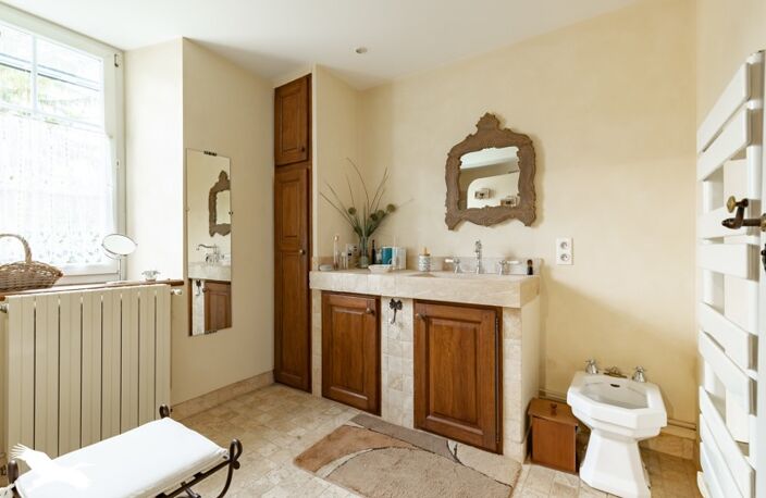 Maison en pierre de 9 pièces principales — photo 5