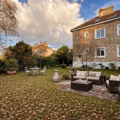 Maison 9 pièces 980000 €