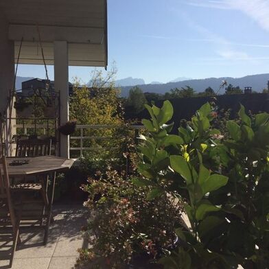 Appartement 4 pièces 1172 €