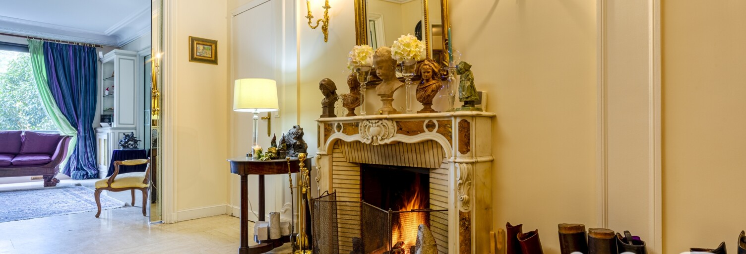 Appartement 8 Pièces 252 m² à vendre à Paris 16 (75016)