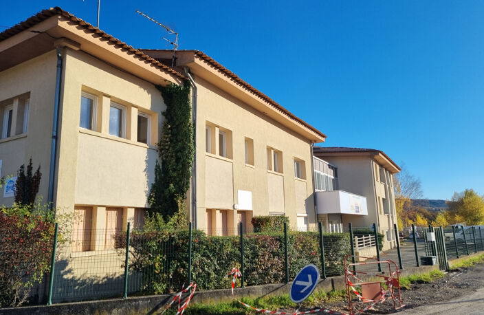 IMMEUBLE DE 1050  M2 — photo 3