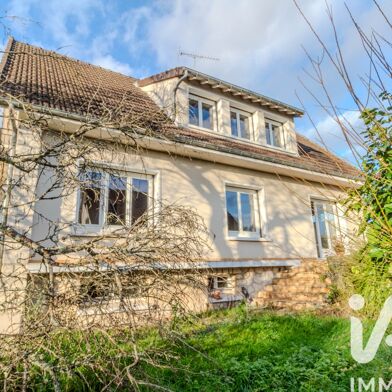 Maison 7 pièces 298000 €