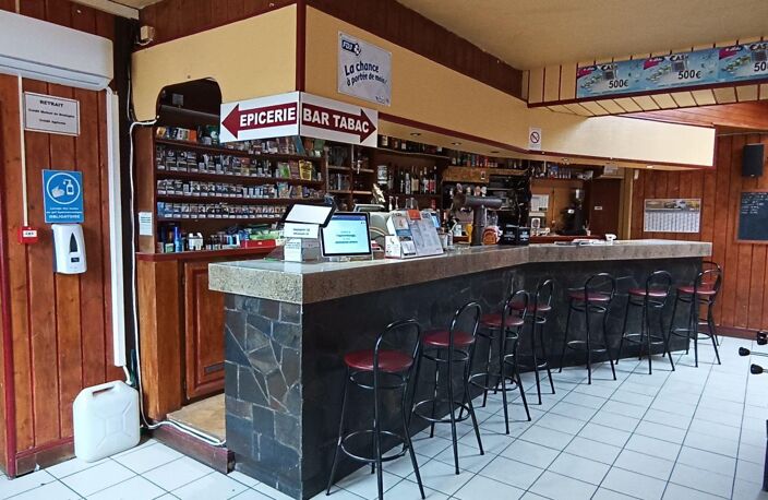 Vente Murs commerciaux 216 m&sup2; — photo 2