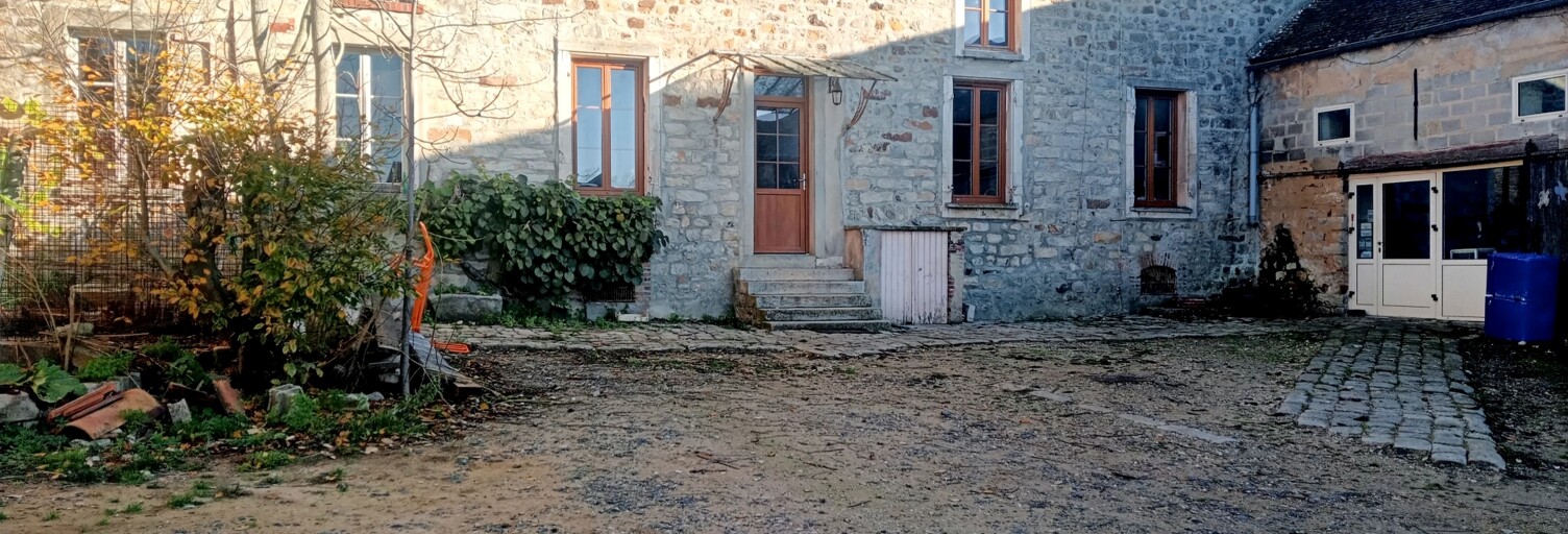 Commerce 7 Pièces 170 m² à vendre à Montmachoux (77940)