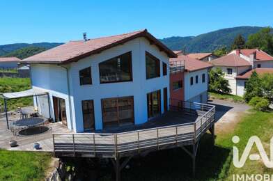 Maison 5 pièces 389000 €