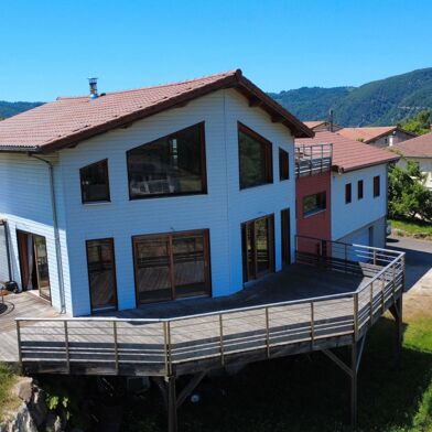 Maison 5 pièces 389000 €