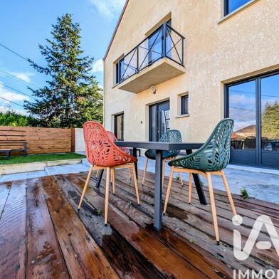 Maison 7 pièces 450000 €