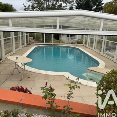 Maison 6 pièces 241500 €